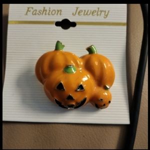 Halloween pin PLEASE READ DESCRIPTION!